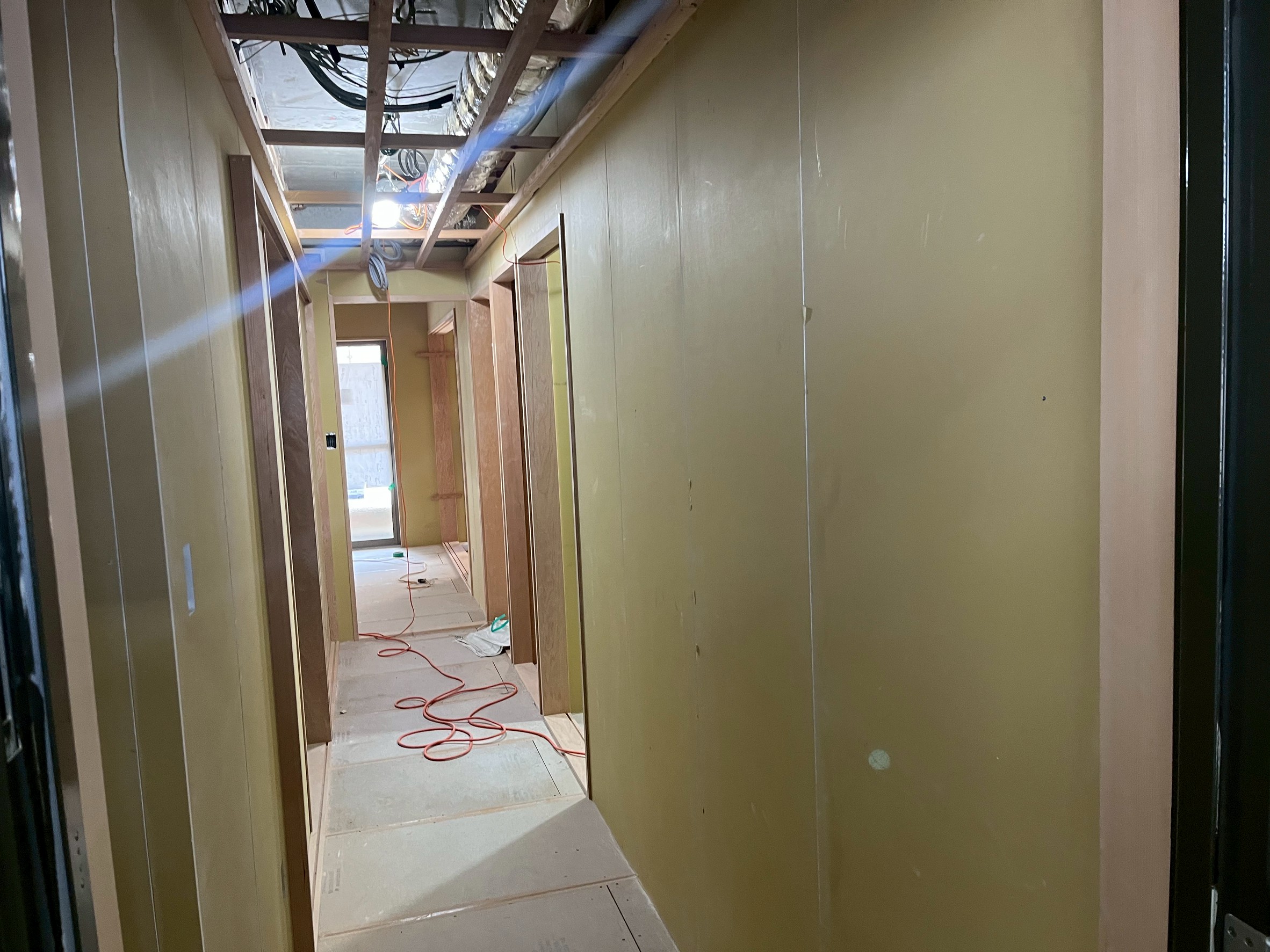 愛知県豊橋市　新築マンション　造作大工工事